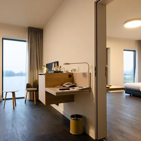 Hotell Domein Polderwind 4*