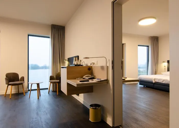 Hotel Domein Polderwind 4*